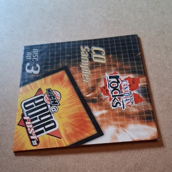 Molson Canadian Rocks CD Sampler - Picture 4 of 7